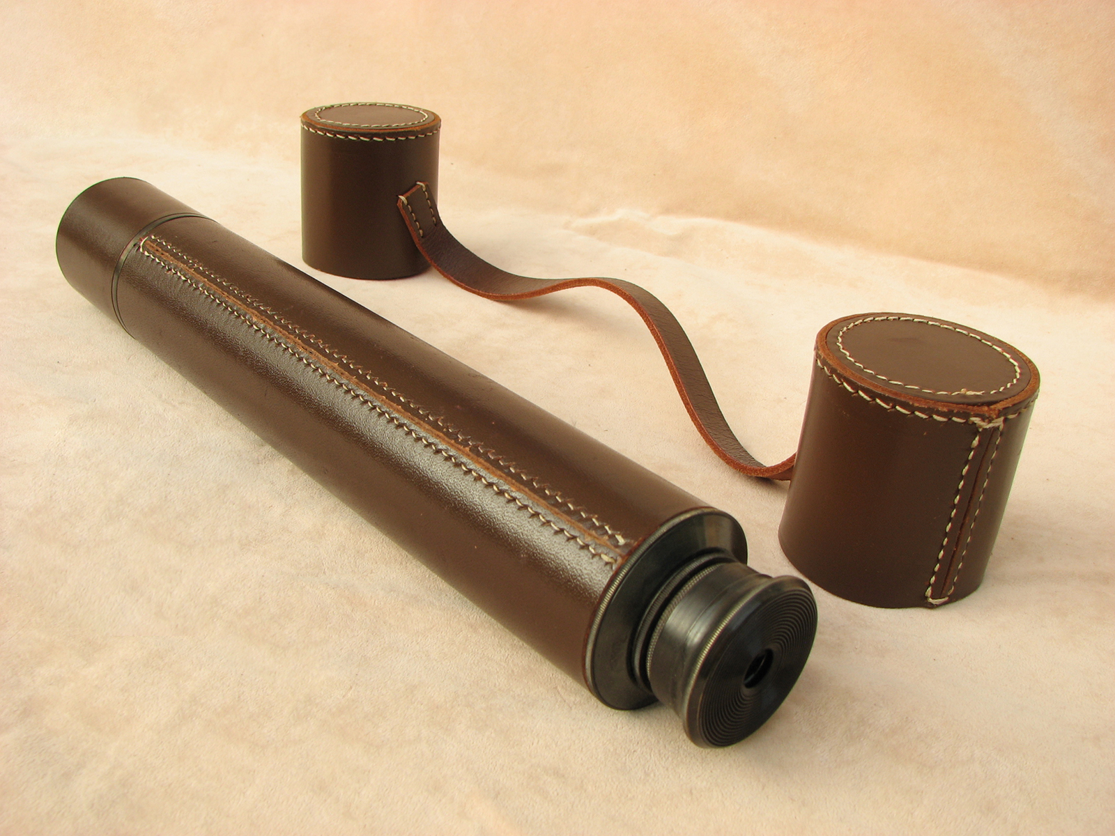 Powerful 55x magnification field telescope by Charles Frank, Glasgow.